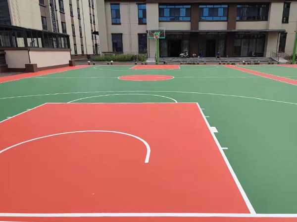 新乡球场地坪